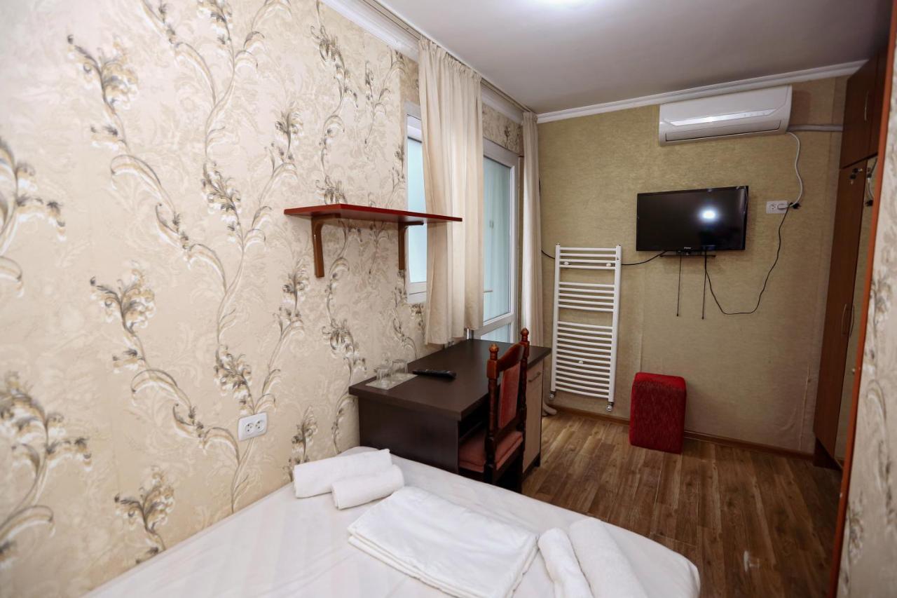 Hotel Isaka Tbilissi Extérieur photo